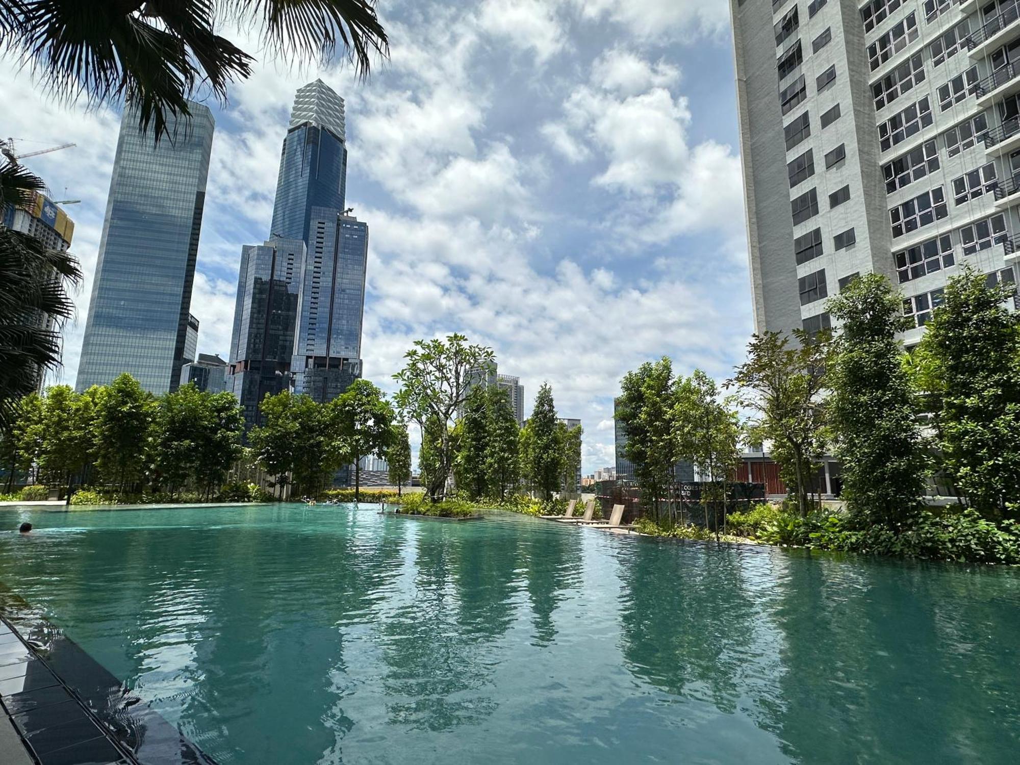 Skyhigh Agilebb 2b1r - 1 Min To Trx&pavilion, Golf View, Up To 6 Pax * Kuala Lumpur