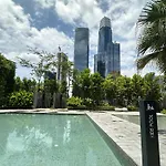 Skyhigh Agilebb 2B1R - 1 Min To Trx&Pavilion, Golf View, Up To 6 Pax