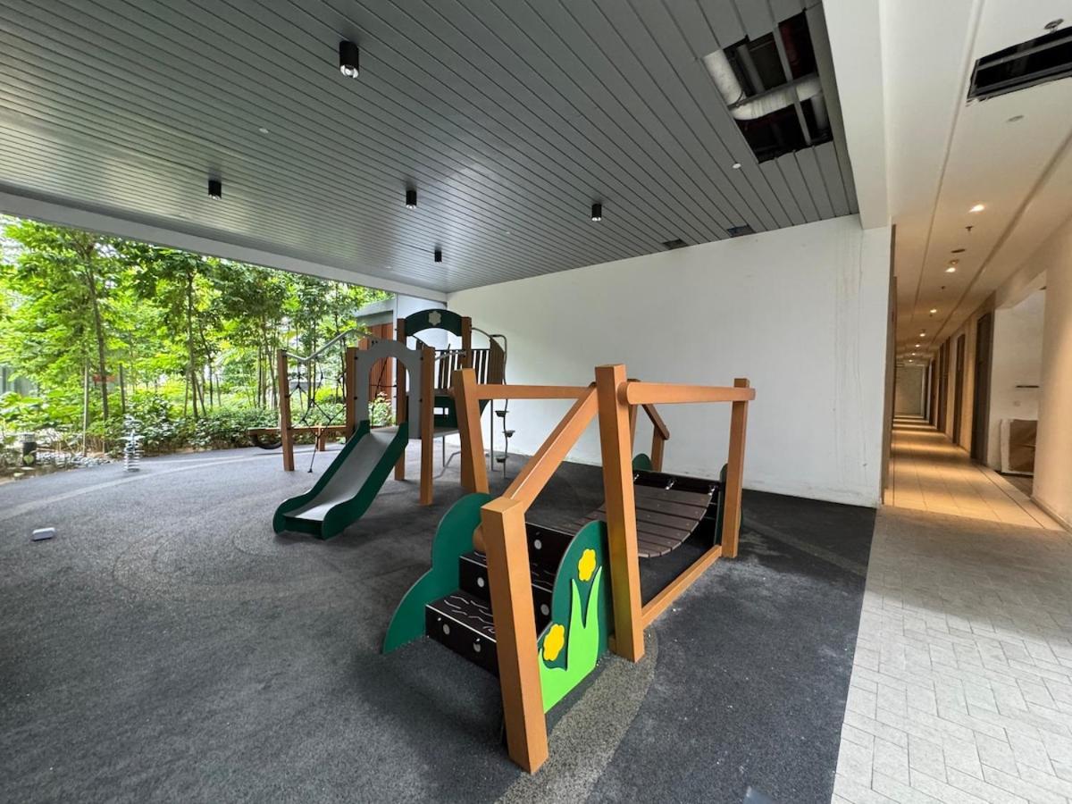 Pangsapuri Skyhigh Agilebb 2b1r - 1 Min To Trx&pavilion, Golf View, Up To 6 Pax Kuala Lumpur