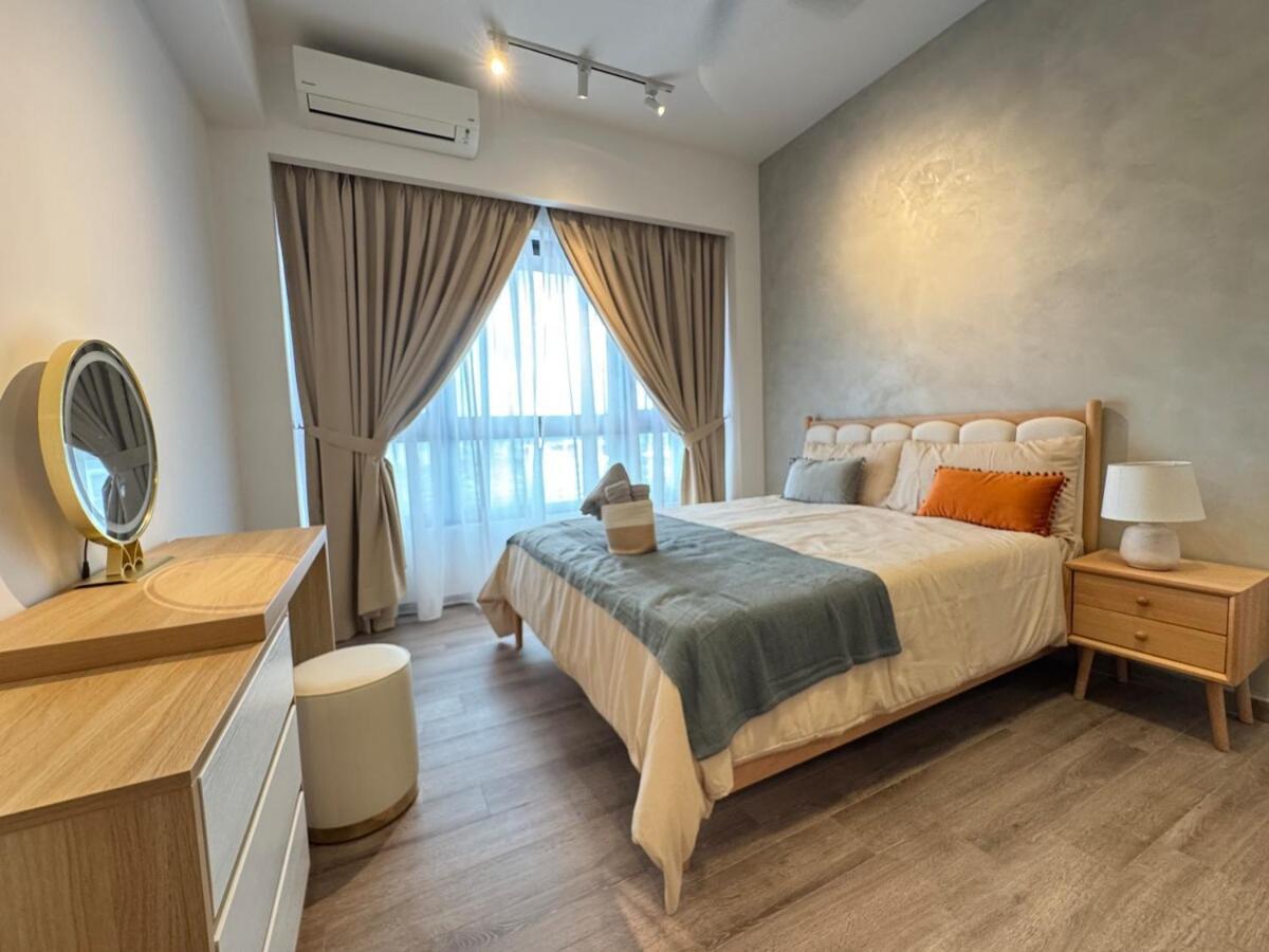 Pangsapuri Skyhigh Agilebb 2b1r - 1 Min To Trx&pavilion, Golf View, Up To 6 Pax Kuala Lumpur