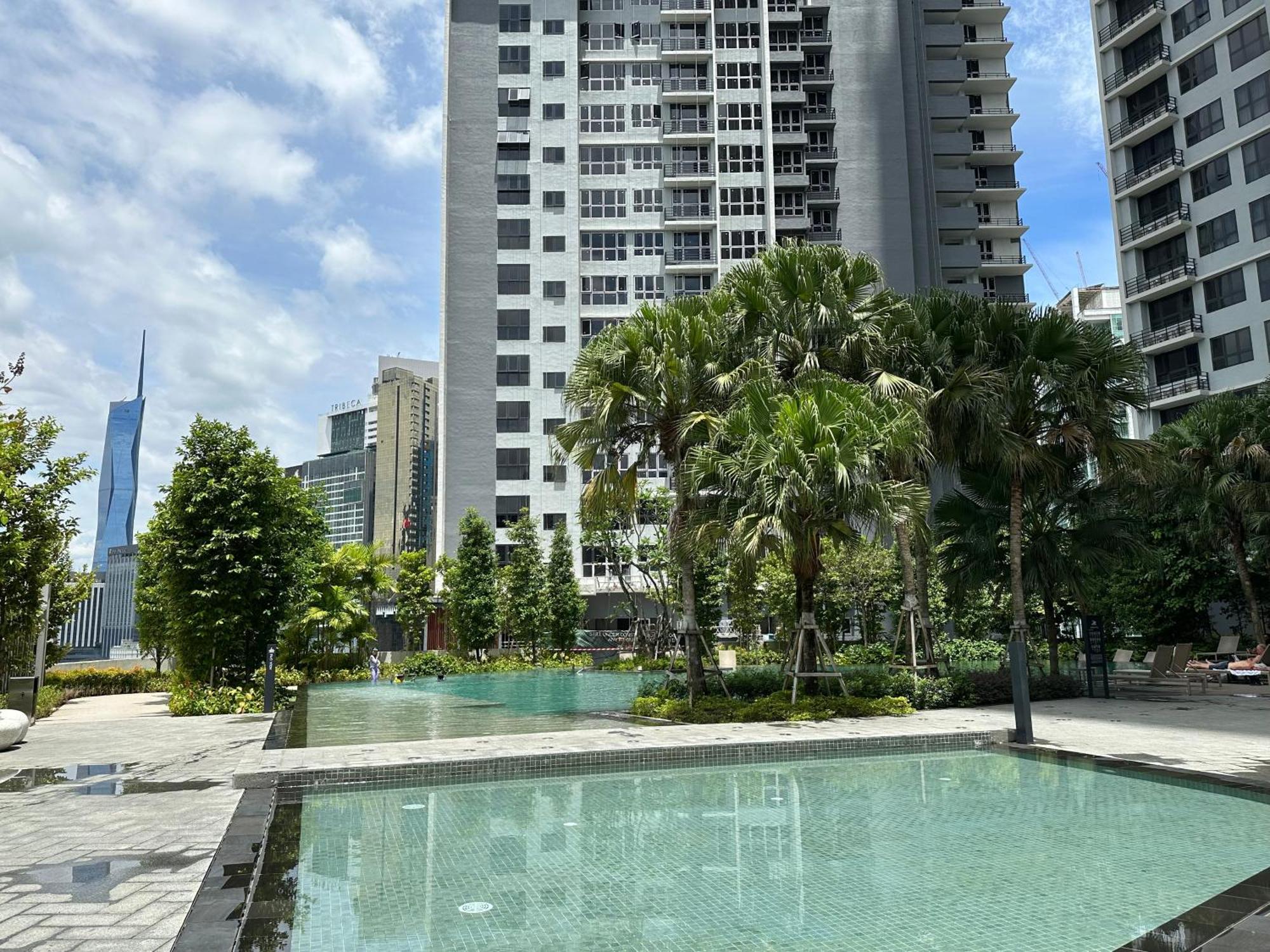 Skyhigh Agilebb 2b1r - 1 Min To Trx&pavilion, Golf View, Up To 6 Pax