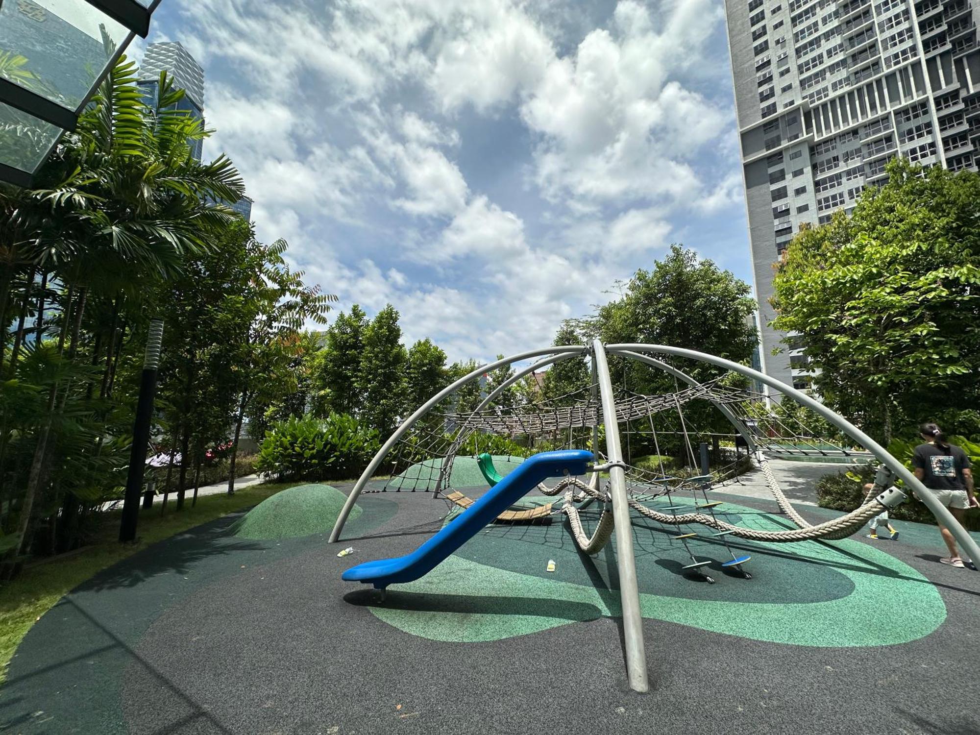 Skyhigh Agilebb 2b1r - 1 Min To Trx&pavilion, Golf View, Up To 6 Pax